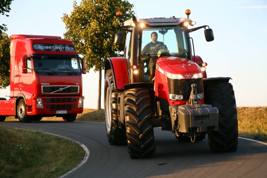 Massey Ferguson 8690